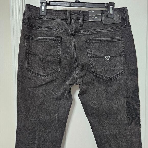 NWT Guess Jeans Women's 32 (33x32) Black Slim Tapered Mid-Rise Embroidered - Picture 13 of 13